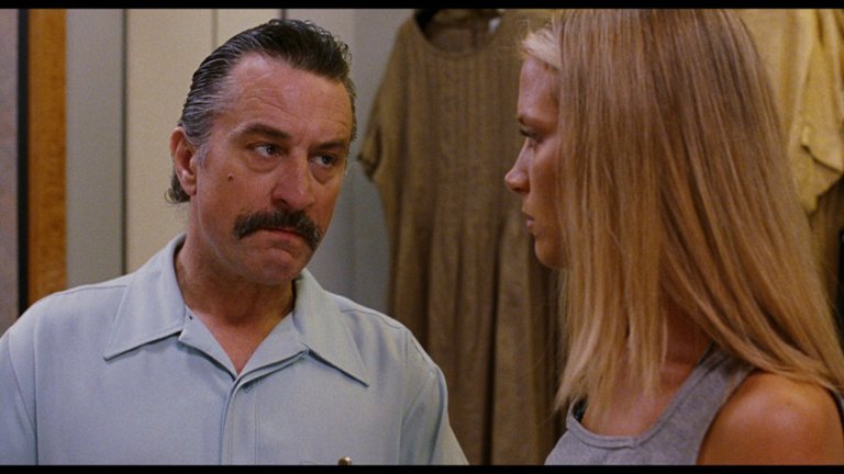 Screen capture from Jackie Brown
