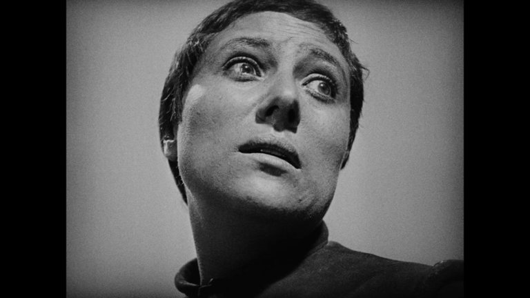 Screen capture from The Passion of Joan of Arc