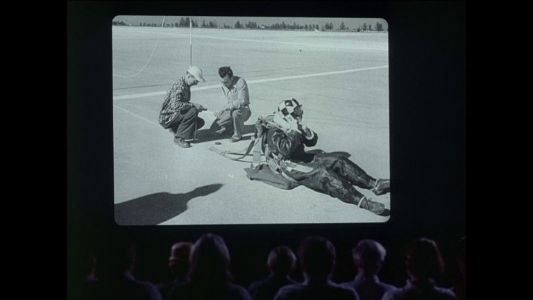 Screen capture from Jour de fête