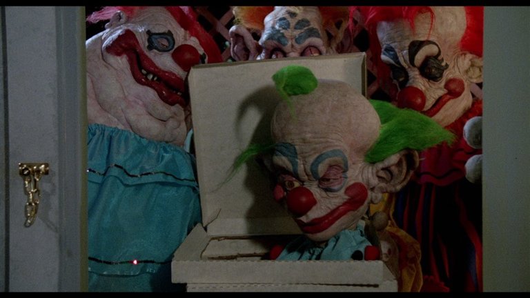 Screen capture from Killer Klowns from Outer Space