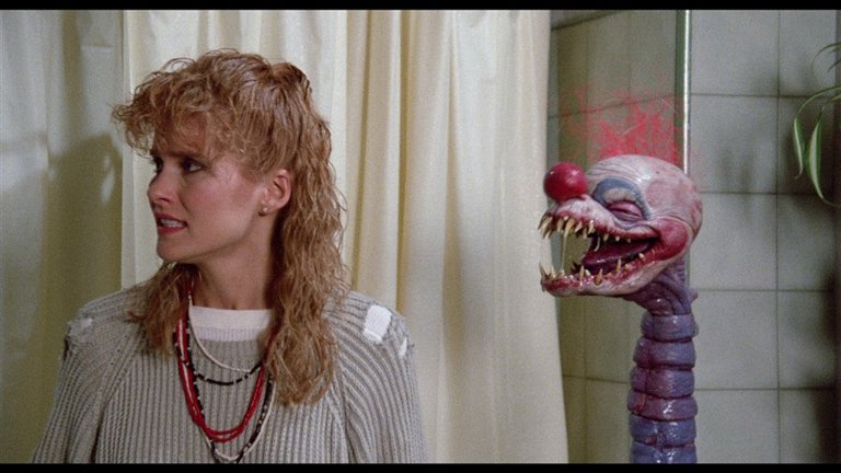 Screen capture from Killer Klowns from Outer Space