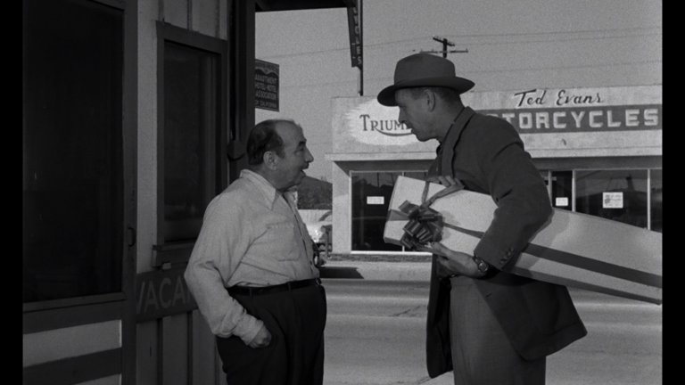 Screen capture from The Killing + Killer's Kiss