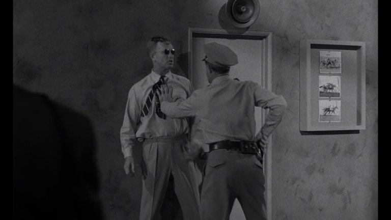 Screen capture from The Killing + Killer's Kiss