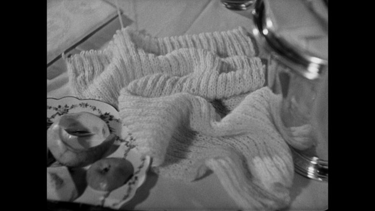 Screen capture from The Man Who Knew Too Much