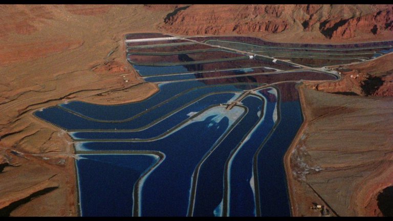 Screen capture from Koyaanisqatsi