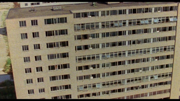 Screen capture from Koyaanisqatsi