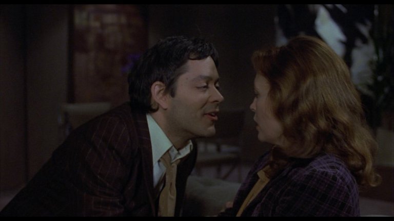 Screen capture from Eyes of Laura Mars