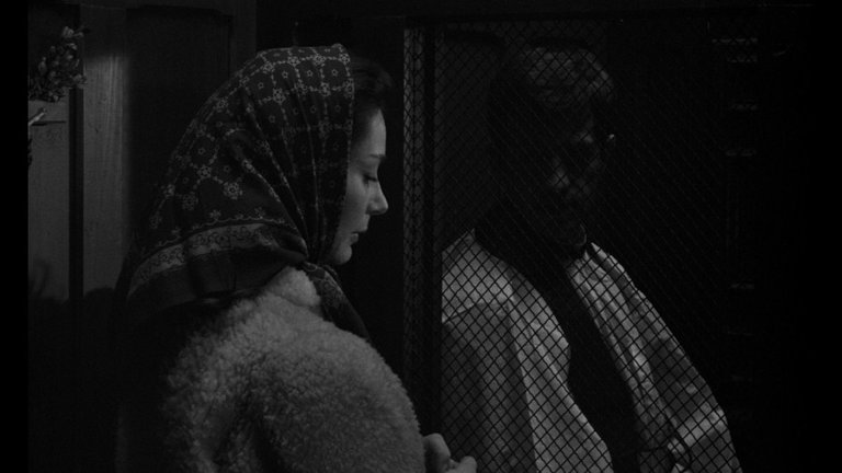 Screen capture from Léon Morin, Priest