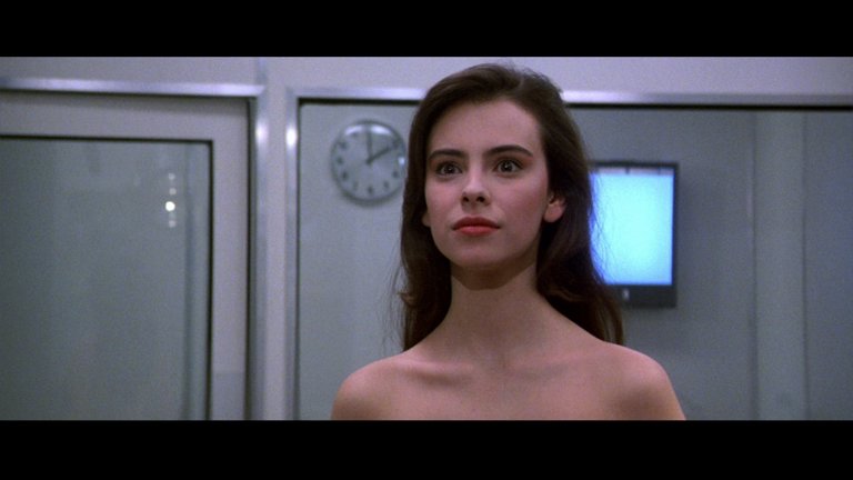 Screen capture from Lifeforce