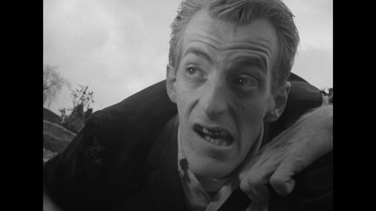 Screen capture from Night of the Living Dead