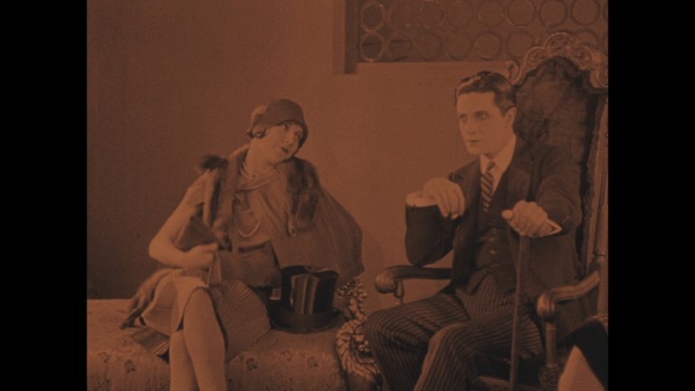 Screen capture from The Lodger: A Story of the London Fog