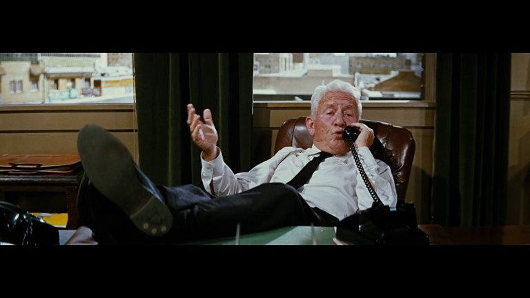 Screen capture from It's a Mad, Mad, Mad, Mad World