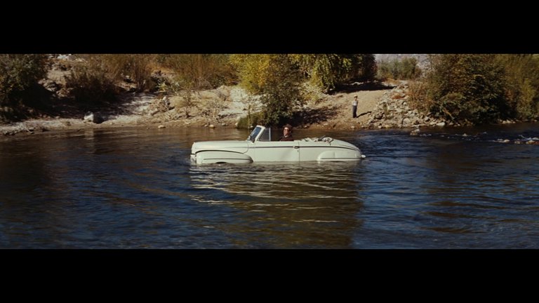 Screen capture from It's a Mad, Mad, Mad, Mad World