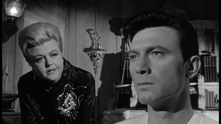 Screen capture from The Manchurian Candidate