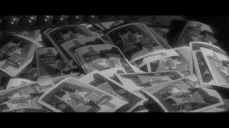 Screen capture from Last Year at Marienbad
