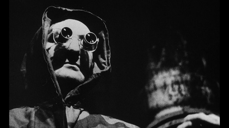 Screen capture from La Jetée | Sans Soleil
