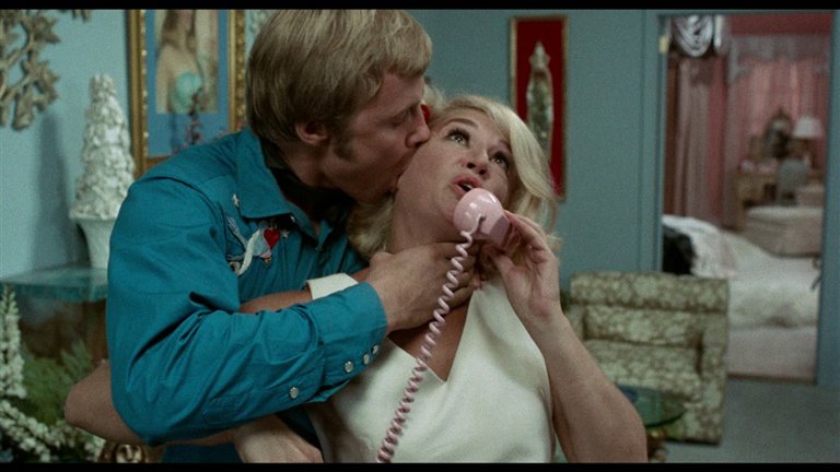 Screen capture from Midnight Cowboy