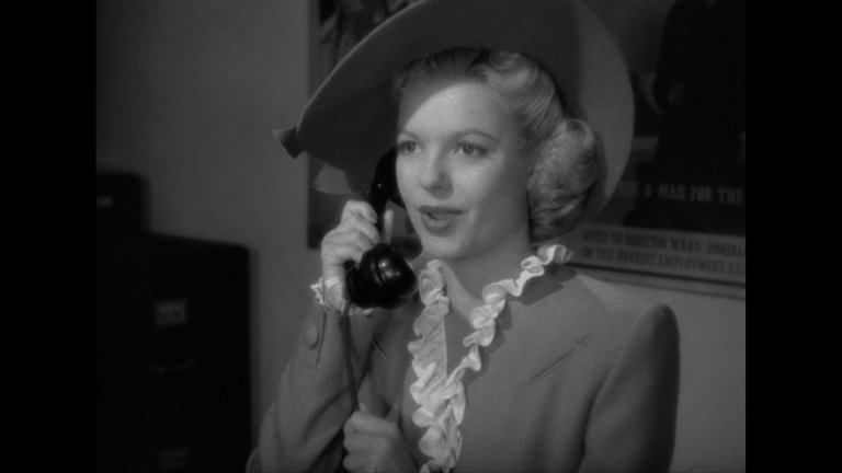 Screen capture from Ministry of Fear