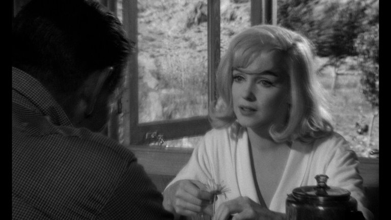 Screen capture from The Misfits