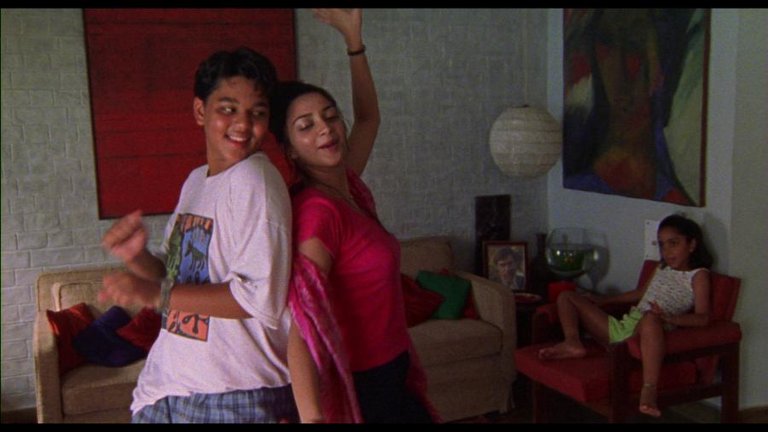 Screen capture from Monsoon Wedding
