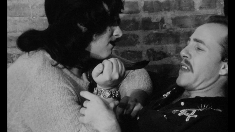 Screen capture from Multiple Maniacs