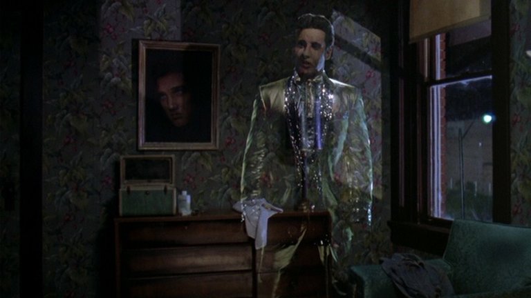 Screen capture from Mystery Train