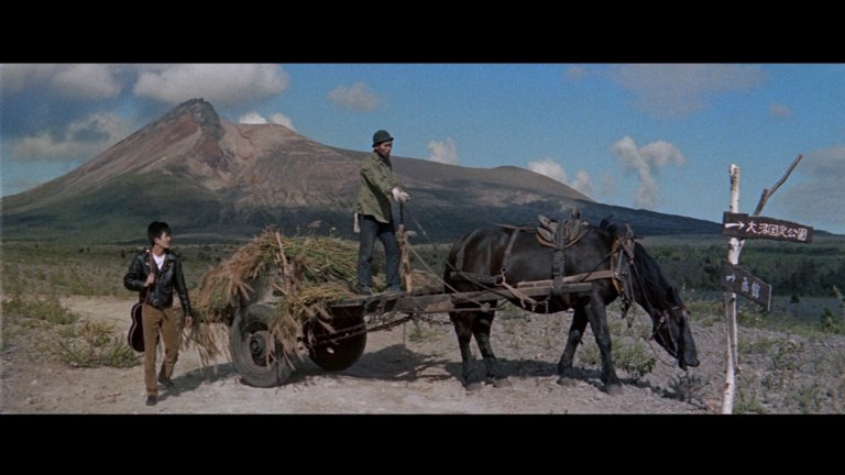 Screen capture from Nikkatsu Diamond Guys: Volume 1