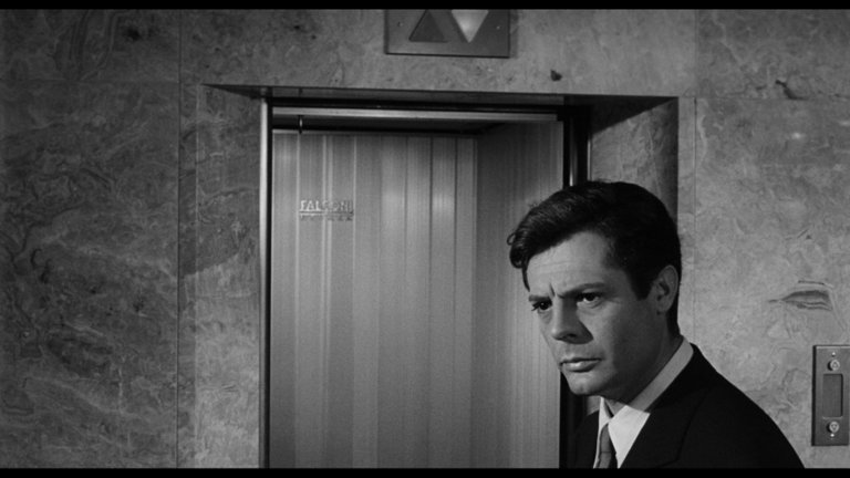 Screen capture from La notte