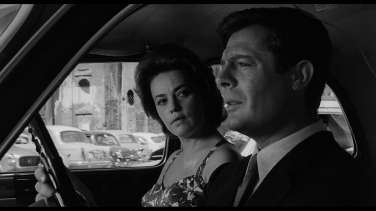 Screen capture from La notte