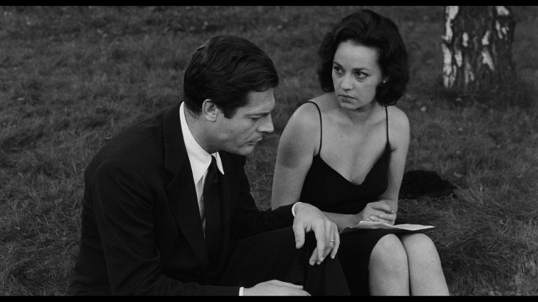 Screen capture from La notte