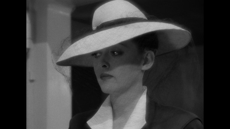 Screen capture from Now, Voyager
