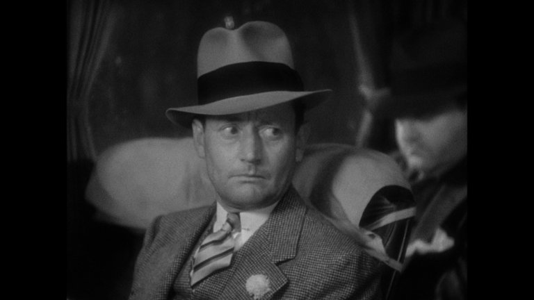 Screen capture from It Happened One Night