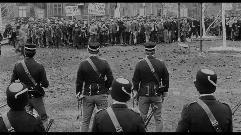 Screen capture from The Organizer