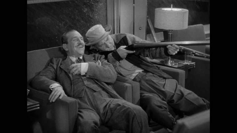 Screen capture from The Palm Beach Story