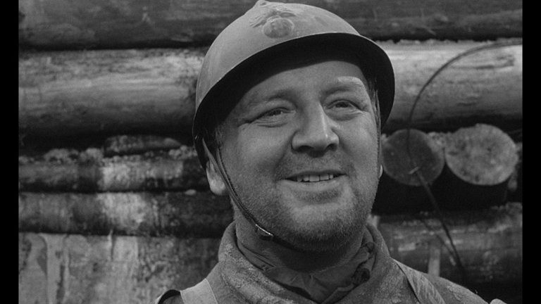 Screen capture from Paths of Glory