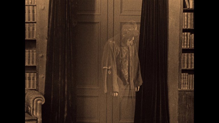 Screen capture from The Phantom Carriage