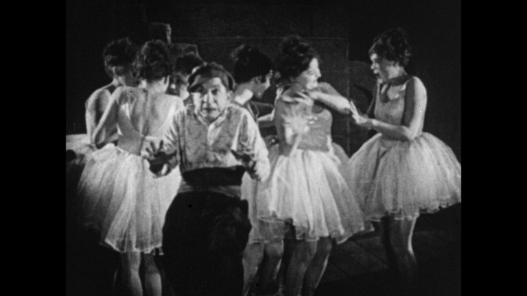 Screen capture from The Phantom of the Opera