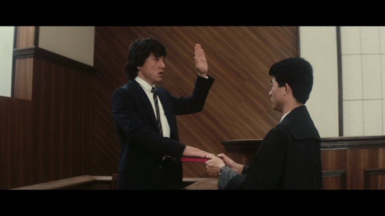 Screen capture from Police Story/Police Story 2