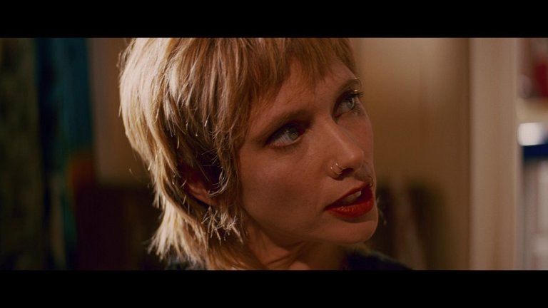 Screen capture from Pulp Fiction