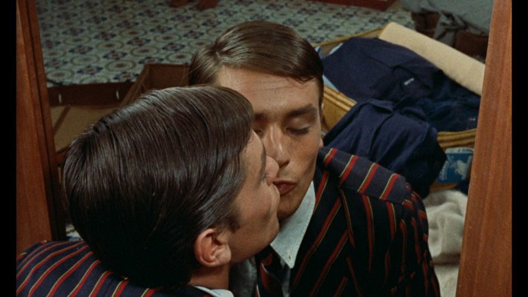 Screen capture from Purple Noon