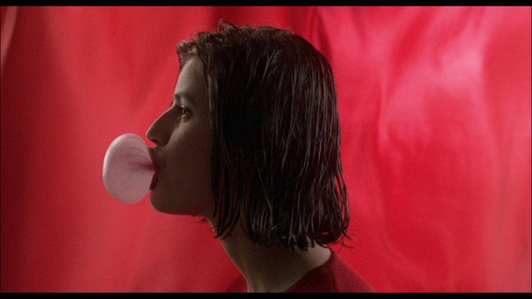 Screen capture from Three Colors