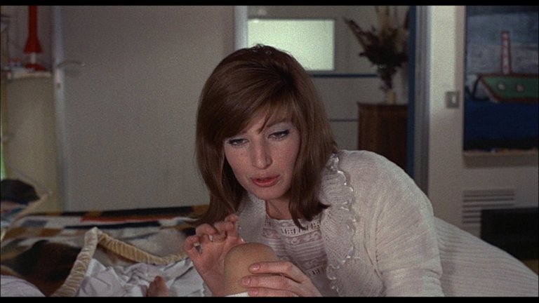 Screen capture from Red Desert
