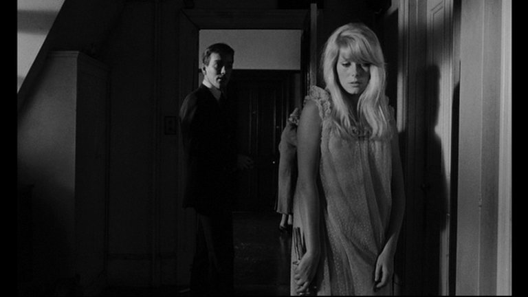 Screen capture from Repulsion