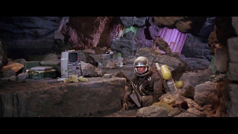 Screen capture from Robinson Crusoe on Mars