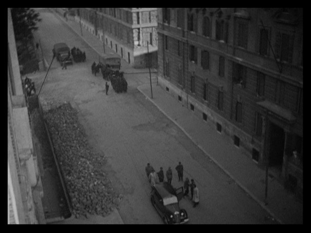 Screen capture from Rome Open City