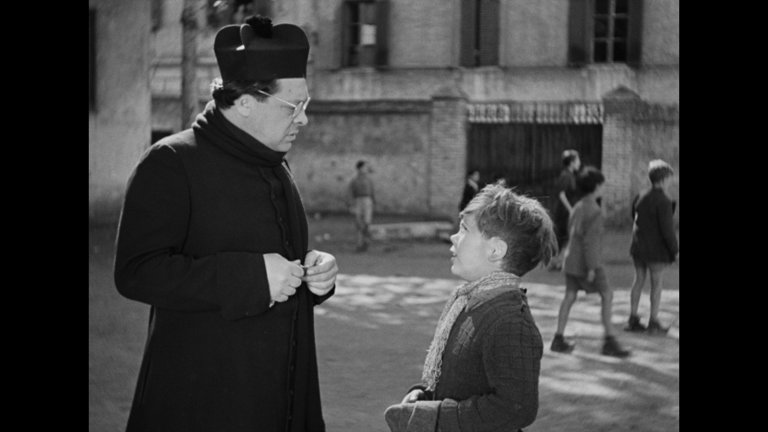 Screen capture from Rome Open City