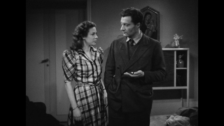 Screen capture from Rome Open City