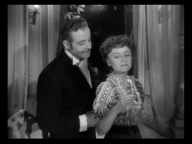 Screen capture from La ronde