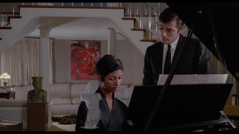 Screen capture from Le samouraï