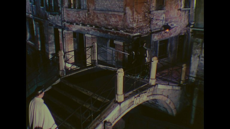 Screen capture from Senso